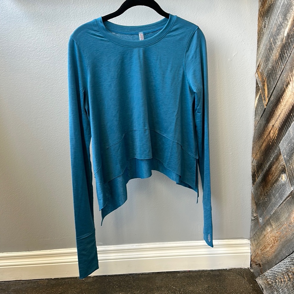 NWT- Free People Movement Breezy Tempo Long Sleeve in. Coastline Blue